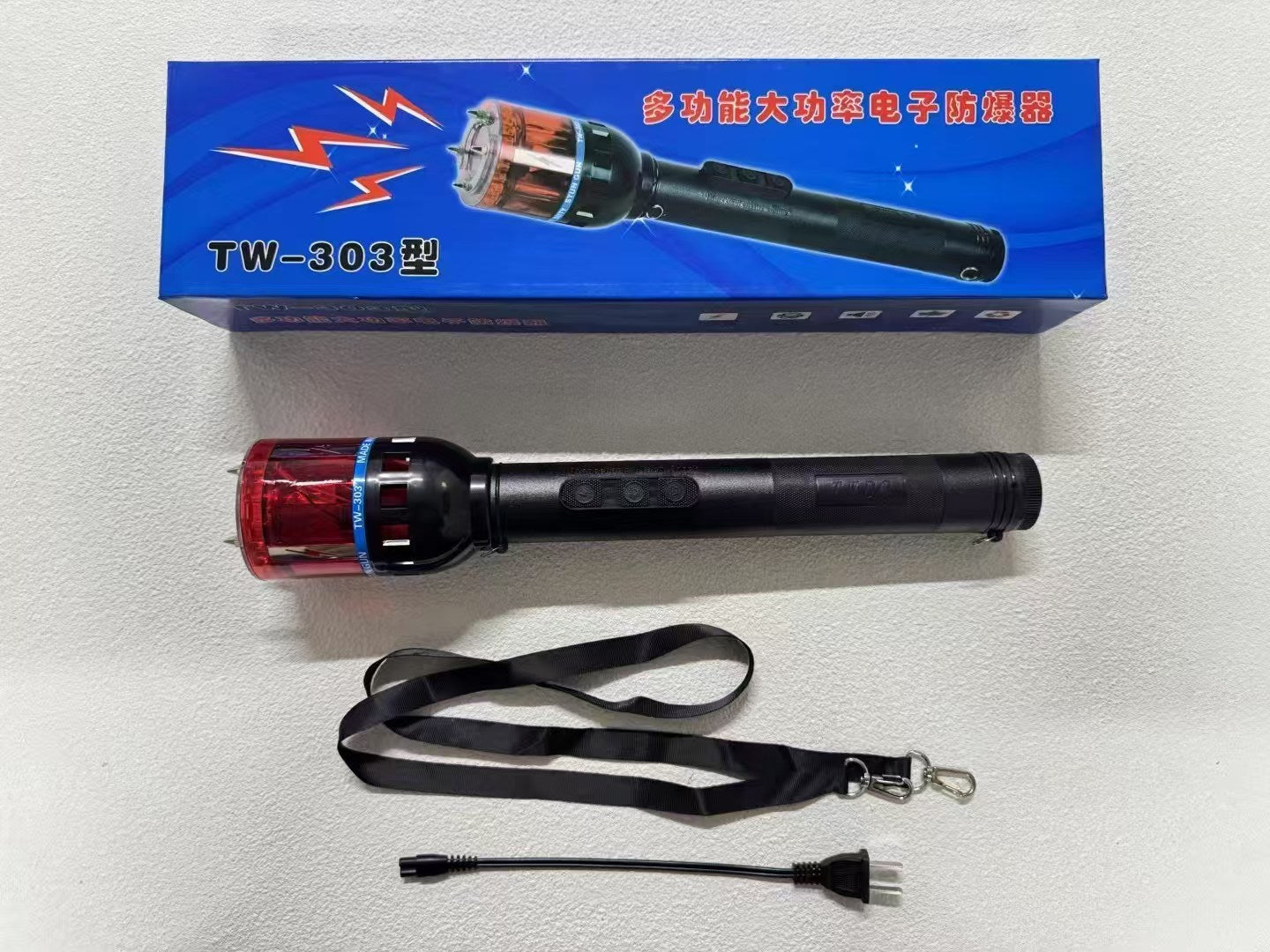 š„303 Self-Defense Flashlight Features