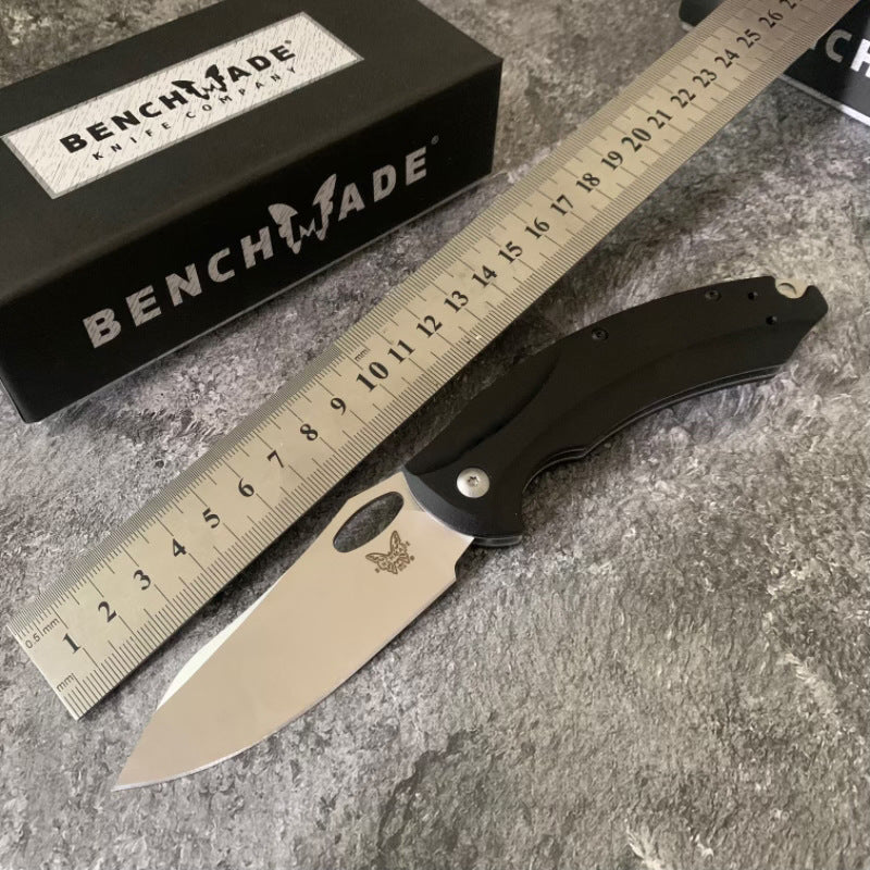 Benchmade 818 Outdoor Folding Knife: Aircraft-grade Aluminum Handle, High-Hardness D2 Steel Blade—Sharp, Compact Tool for Camping and Survival.